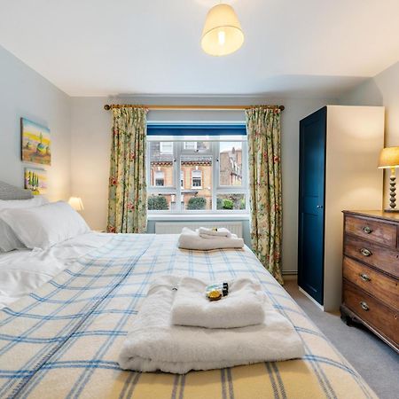 Bright & Cosy Gem ~ Battersea Park View ~ King Bed Apartman London Kültér fotó